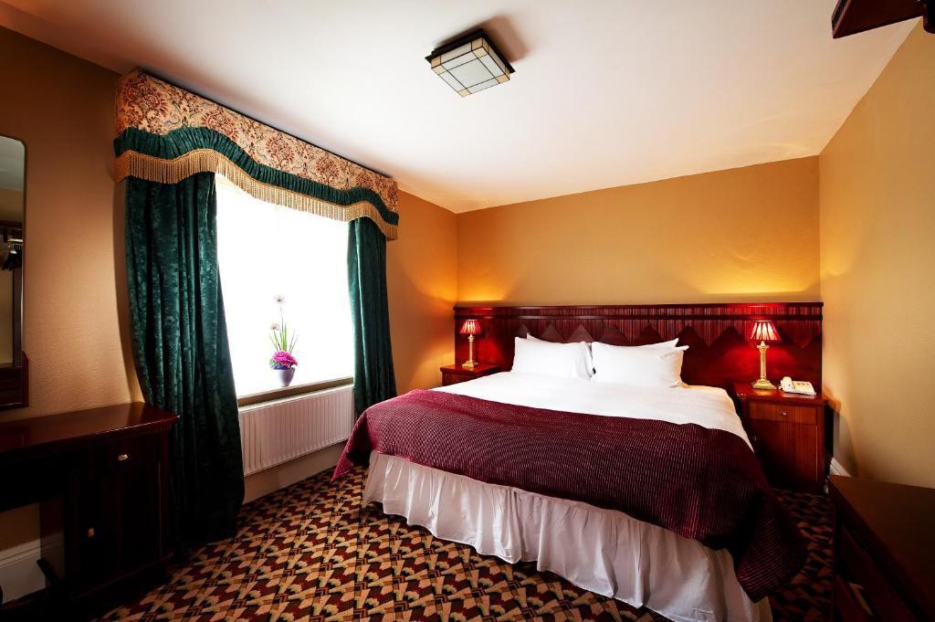Riverbank House Hotel Ferrybank Rum bild
